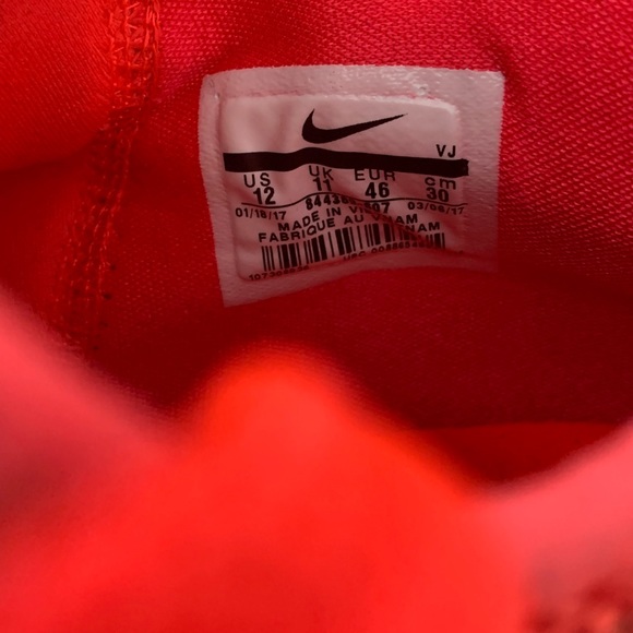 Mens Nike Hypershift Shoes size 12 Red/Orange - Picture 7 of 7